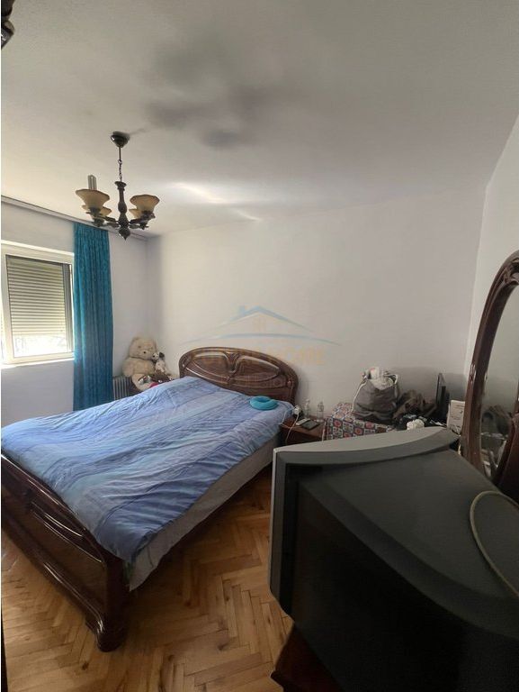 In vendita, Appartamento 3+1, Via Karl Gega, Tirana