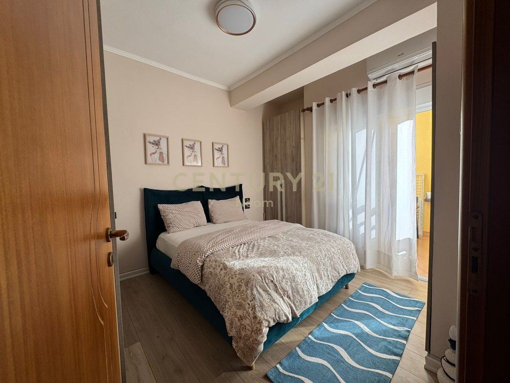 VENDESI APPARTAMENTO 1+1 A LUNGOMARE, VISTA MARE 165.000 €