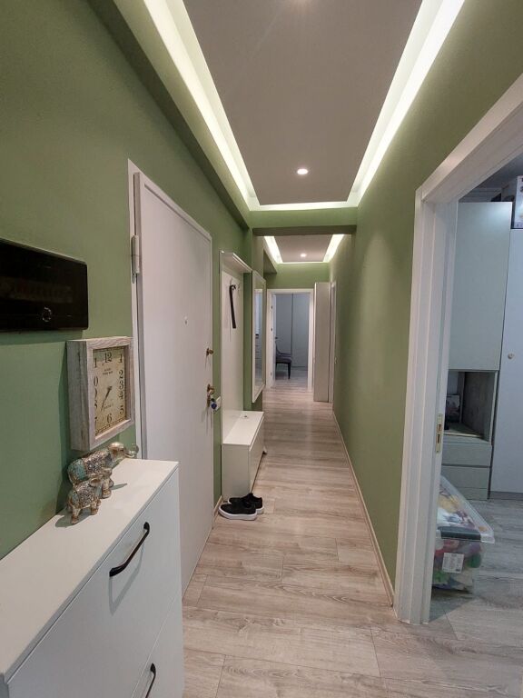 Apartament 3+1+2 me qera tek Selvia