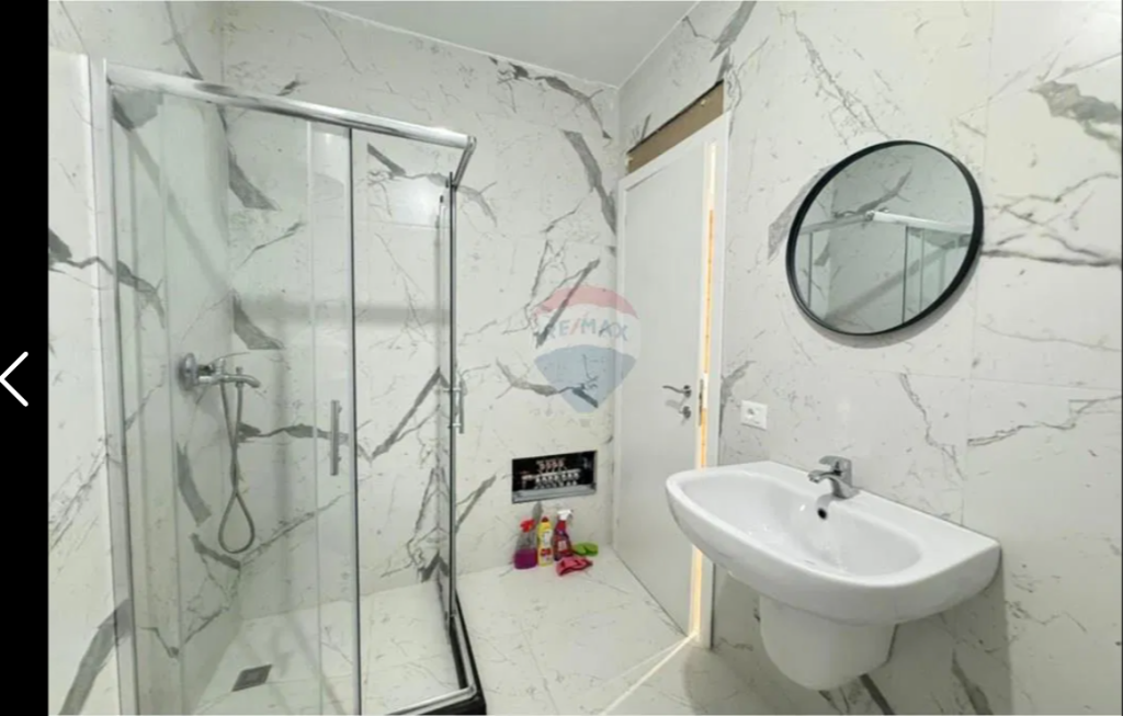 Apartament per shitje 2+1 tek Donika Center