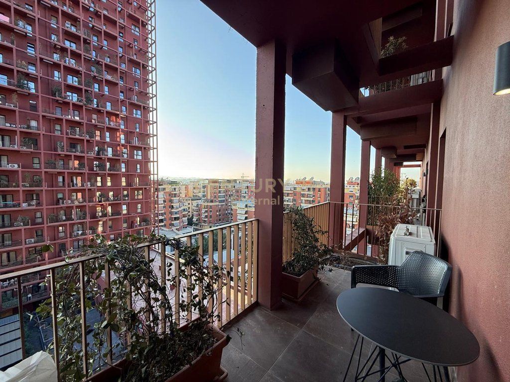 Apartment 2+1+2 for rent in Garden Building.