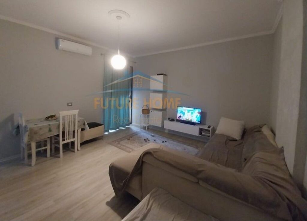 Apartment 1+1 for sale, Yzberisht