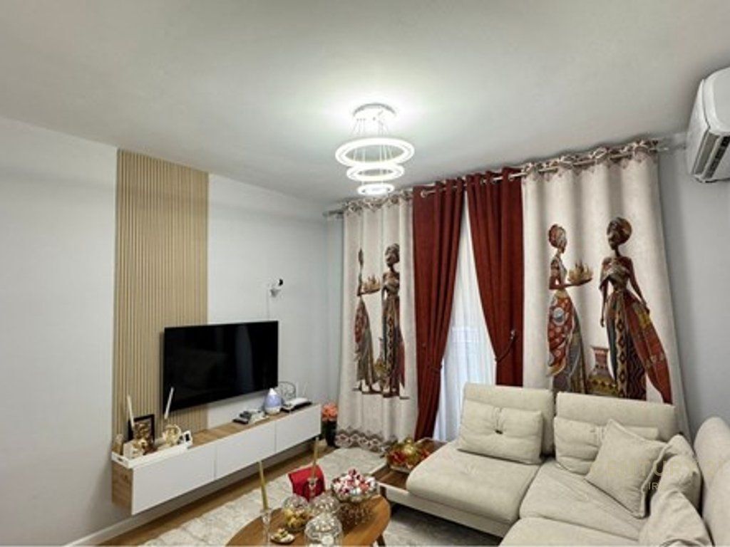 Apartment 2+1+2+Parking Space for sale in Astir, near Vila L.