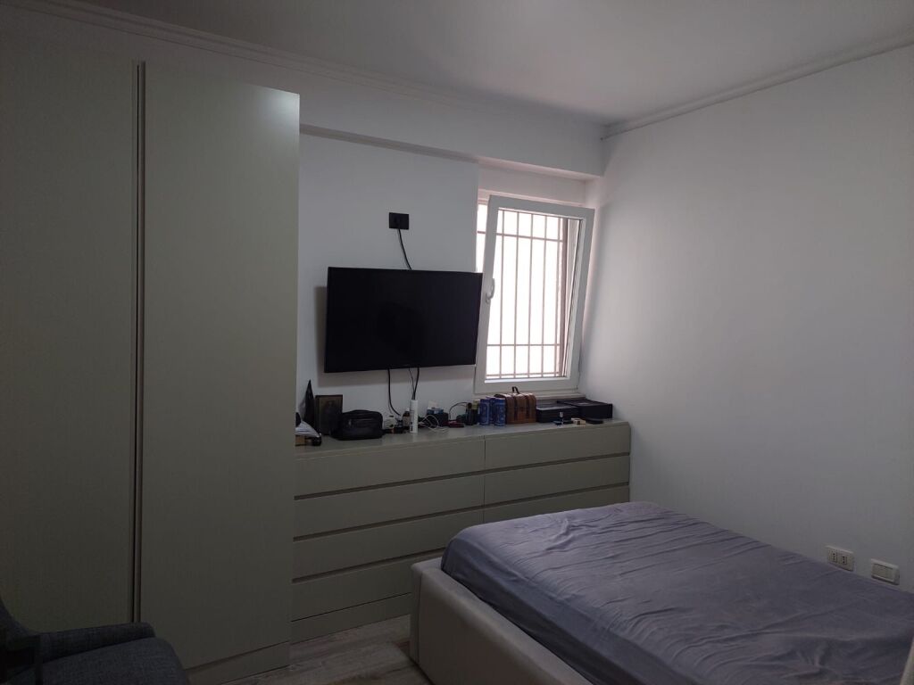 Apartament 3+1+2 me qera tek Selvia