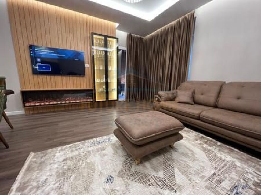SHITET APARTAMENT 2+1,ALI DEM