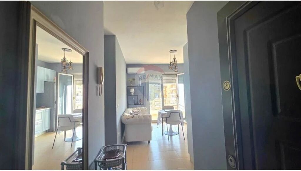 Appartamento 1+1 in Vendita vicino a Lungomare, Vlora