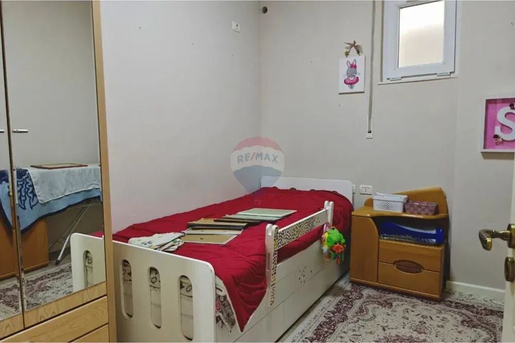 Apartament 3+1+2 me Verandë, në Shitje, Fresk, Tiranë