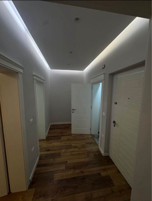 Apartament 1+1, Don Bosko!