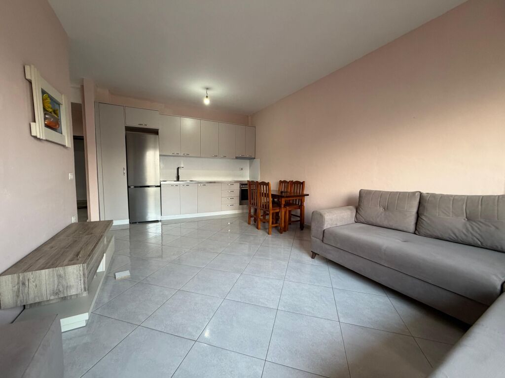 Apartament per qera 2+1 ne Astir