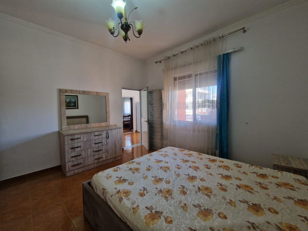 Appartamento 2+1 in affitto al piano villa