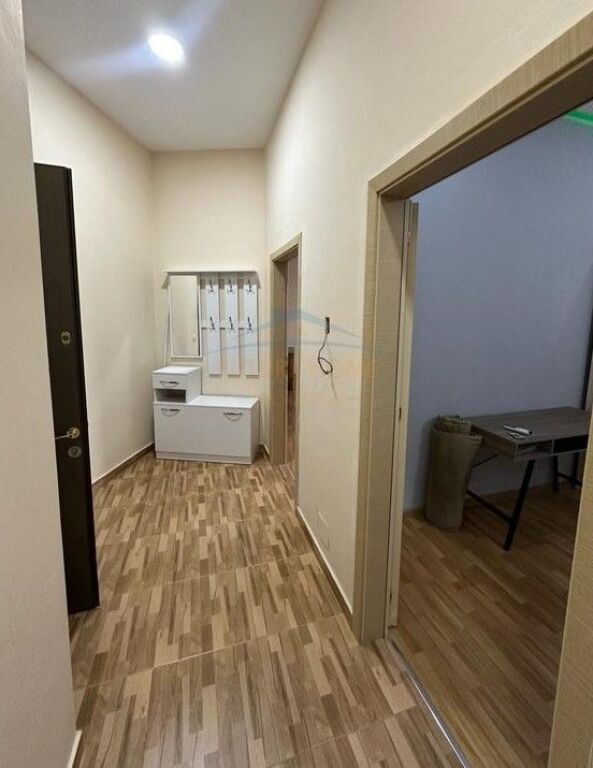 In vendita, Appartamento 2+1+2 in vendita vicino all'Hotel ARC, Unaza e Re