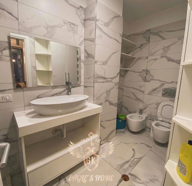 IN VENDITA Super APPARTAMENTO  • 3+1+2 + Balcone📍 Indirizzo: Quartiere 12, Vicino al Mercato Ex Fabbrica del Pane