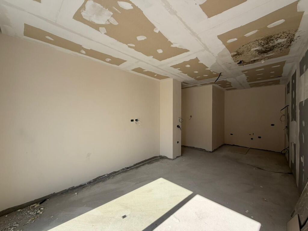 Appartamento 1+1+Veranda in vendita a Vasil Shanto.
