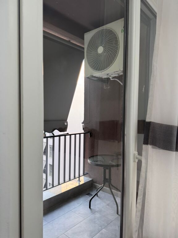 For rent 1+1 Kamez