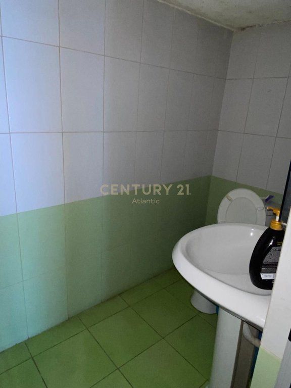 Business premises for rent in Neighborhood 17 Durres
