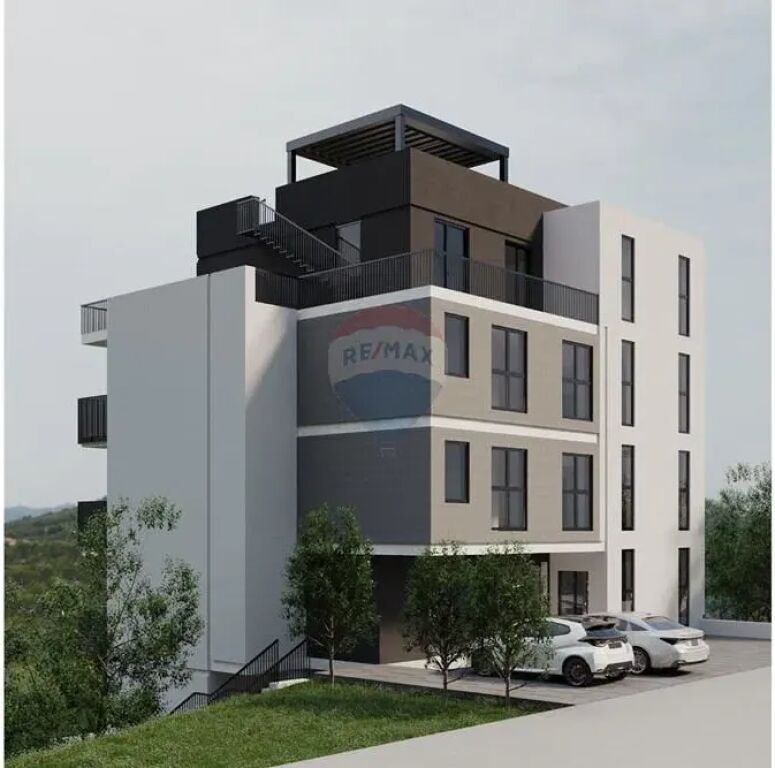 Apartment 1+1 for sale at Farka Lake!
