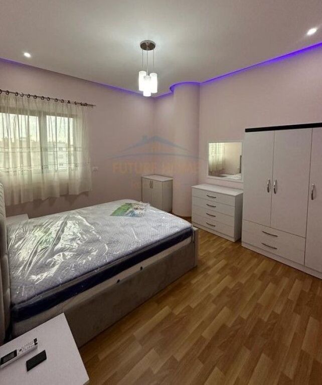 In vendita, Appartamento 2+1+2 in vendita vicino all'Hotel ARC, Unaza e Re