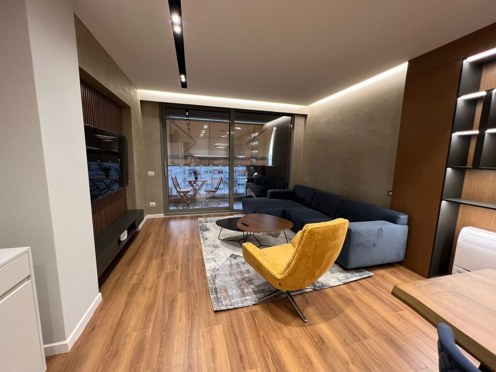 For rent 2+1+2, Bllok
