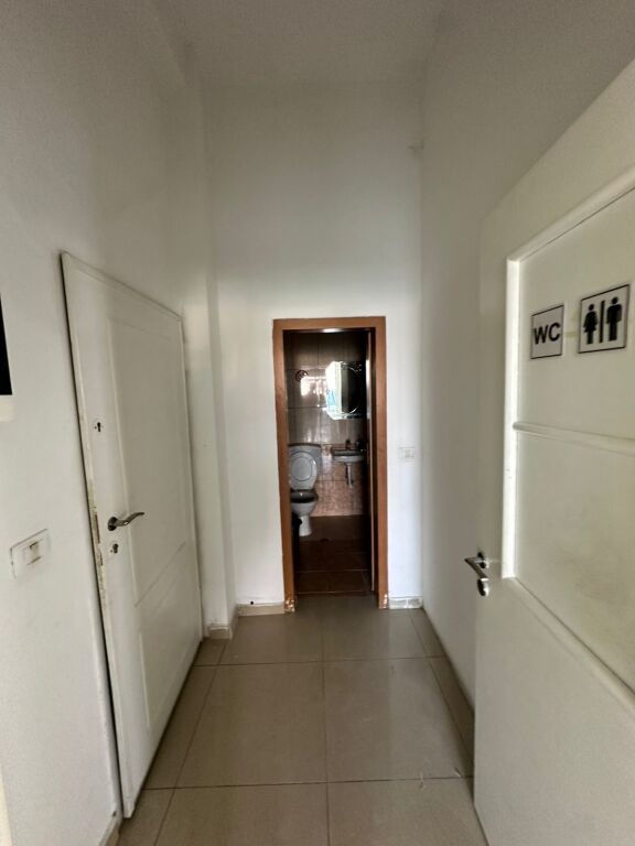 Business Premises for Rent.