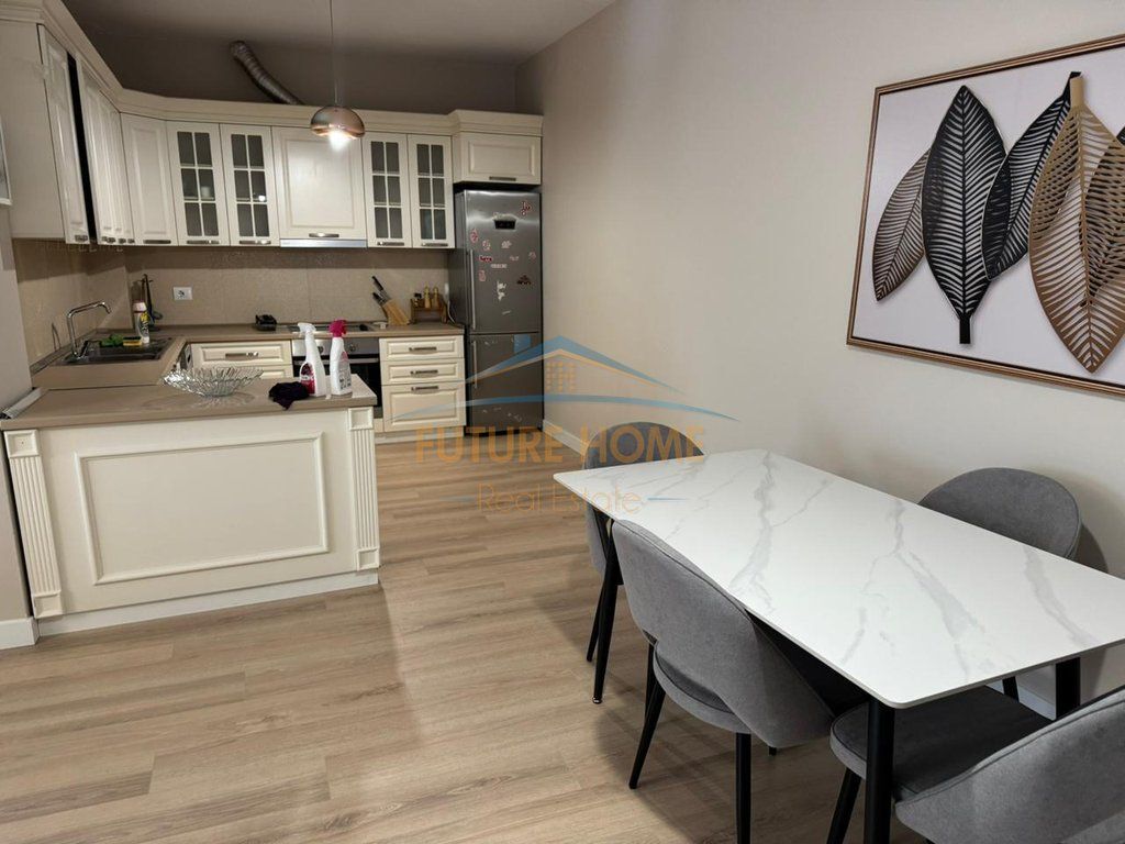 Qera, Apartament 2+1 , Kopeshti Botanik !