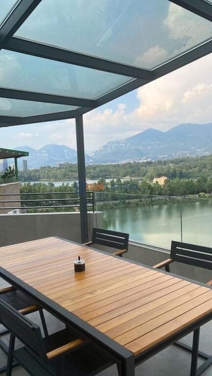 Attico 2+1+3 in affitto, Lago Secco!