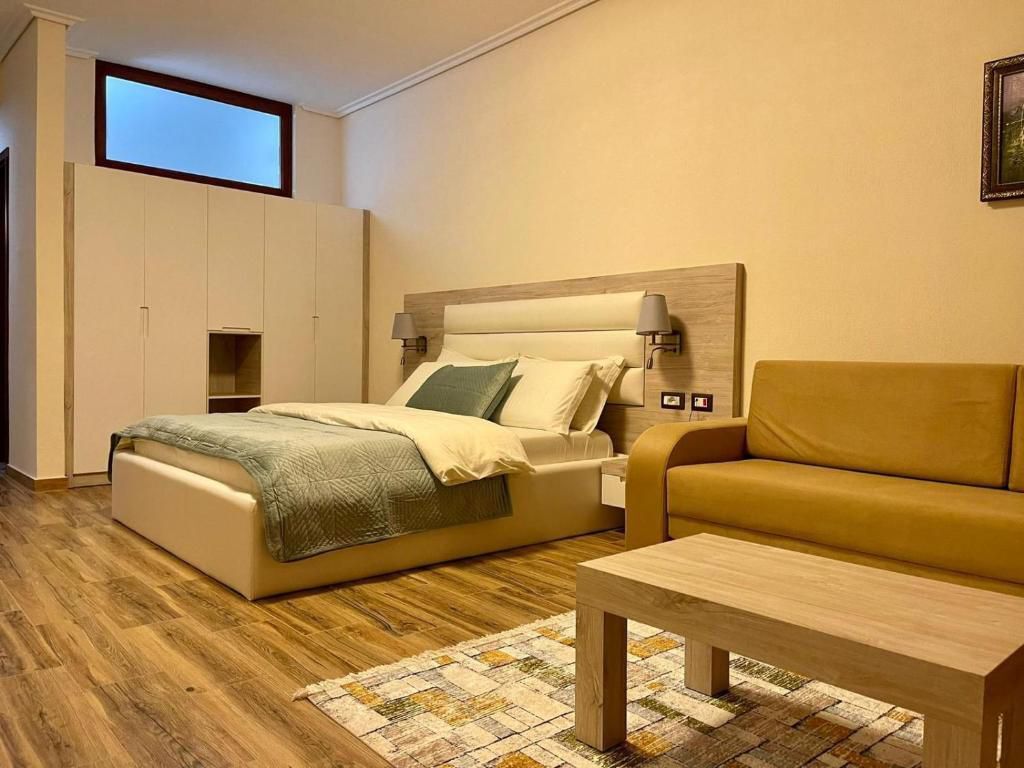 🌟 Hotel – Exclusive in the Center of Vlora for Rent! 🌟