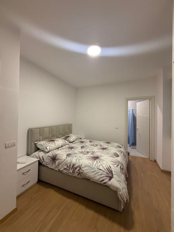 2+1, te trio tower rezidence ,don bosko,700 euro bruto