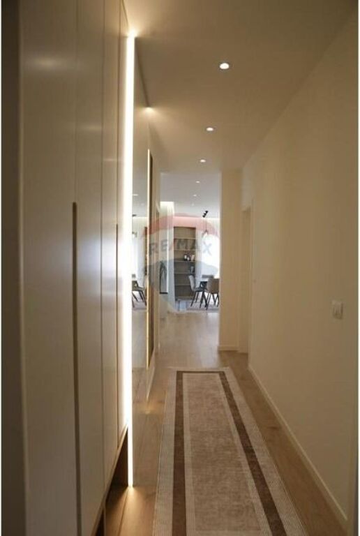 Apartament - Për Qira - Zogu I Zi, Tiranë