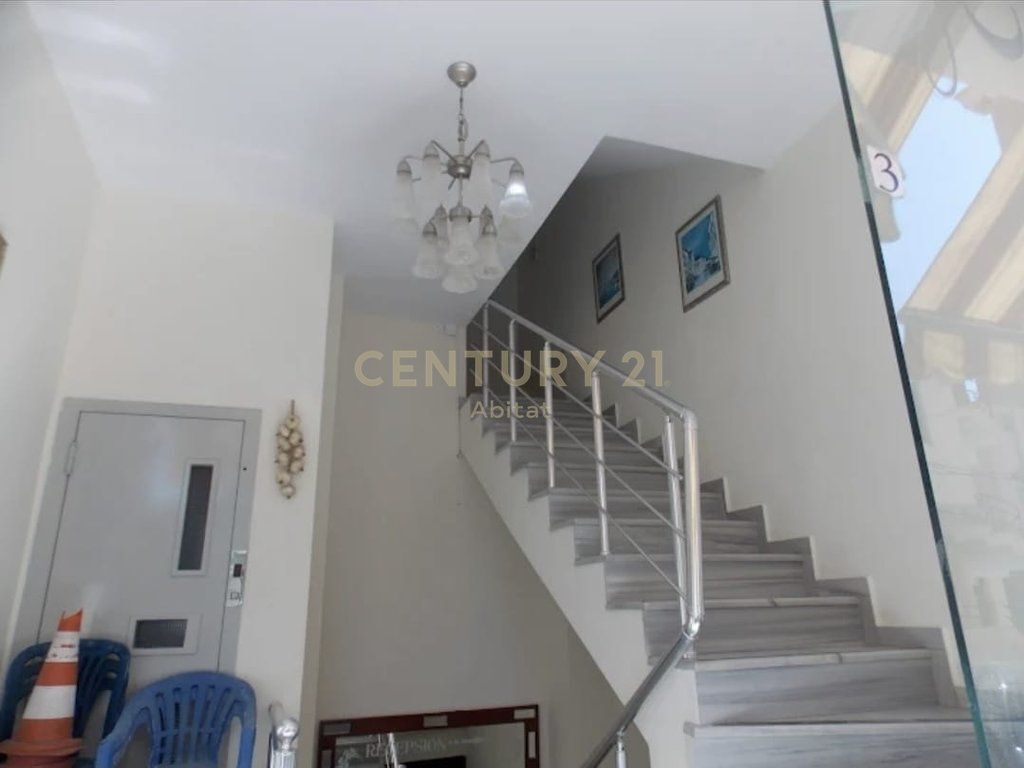 HOTEL IN AFFITTO A SARANDË | 18 CAMERE