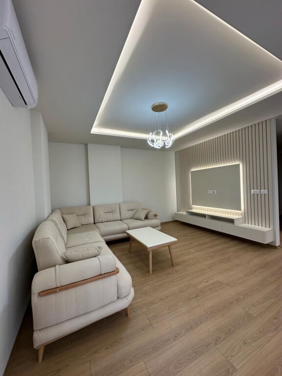 Apartament Luksoz 2+1+2 për shitje ,  Zogu i Zi Tirane 308,000 €