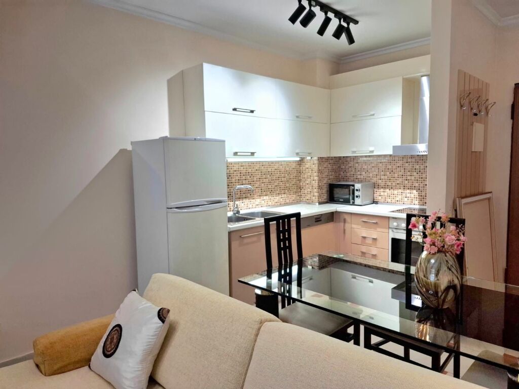 Apartament 1+1 me qira tek Kopshti Zoologjik!