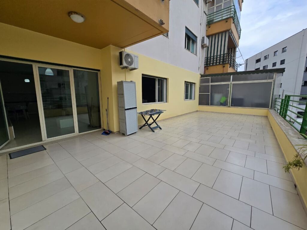 Jepet apartament 2+1 Vollga Durres