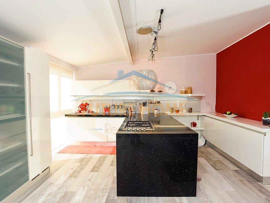Vendesi in vendita appartamento 2+1+2 Lago Secco