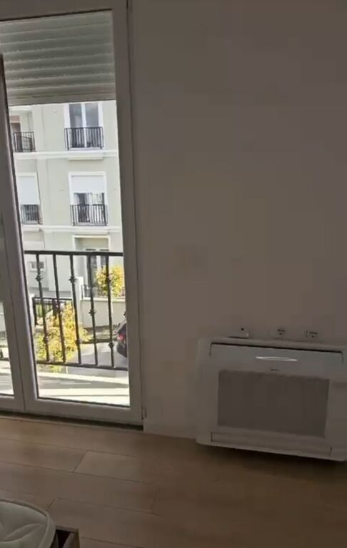 Jepet me qera super vile 3 Kate + oborr +2 post parkime kompleksi " Vılat Lule" Mjull Bathore,Sauk Tırane.