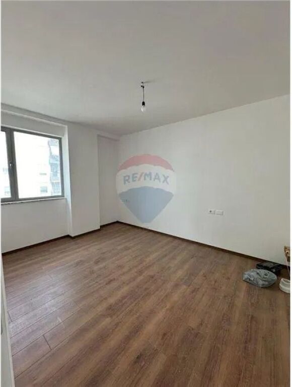 Apartment - For Sale - Aleksandër Moisiu Street, Tirana