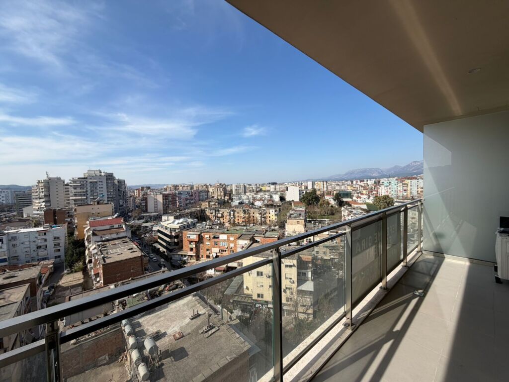🏢 Jepet me Qera Apartament 1+1 per banim ose zyre – Golden Tower, Mine Peza