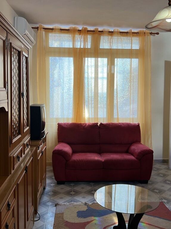 📌Jepet me Qera Apartament 1+1 ne Myslym Shyr !