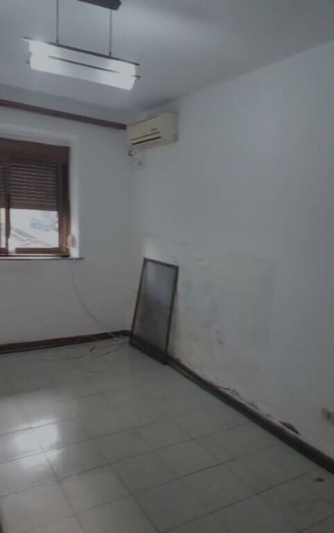 VENDITA OCCASIONE MONOLOCALE, VIA ELBASAN VICINO ALLO STADIO AIR ALBANIA