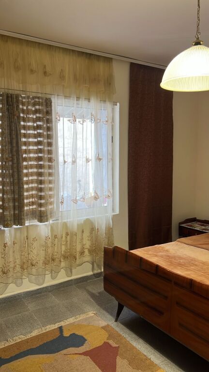 📌Jepet me Qera Apartament 1+1 ne Myslym Shyr !