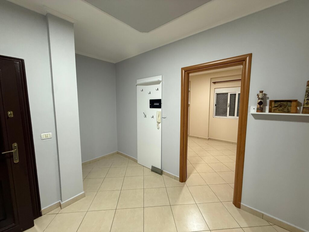 Appartamento vuoto in affitto