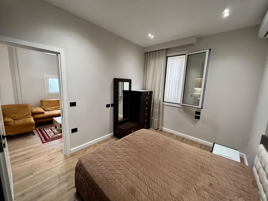 📣 SUPER RENT Apartment 1+1 📍 Near the "Durresit" Road ✨💶 Price 600 Euro (Non-Negotiable)