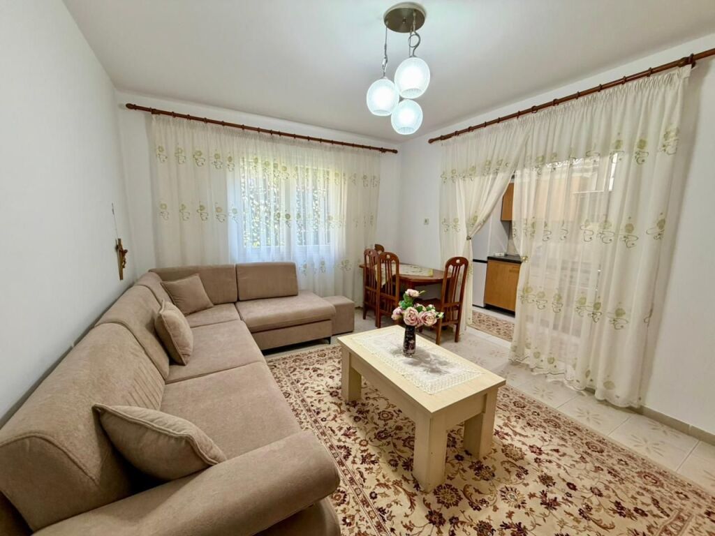 Apartament2+1 per qira ne yzberisht