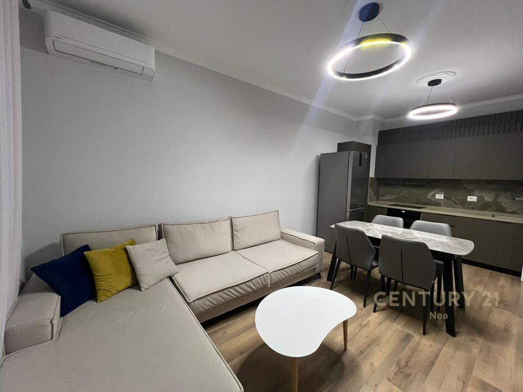 APARTAMENT 2+1+ POST PARKIMI ME QIRA - KOMPLEKSI ERLI 700 € /Muaj Sip. Totale  97m2