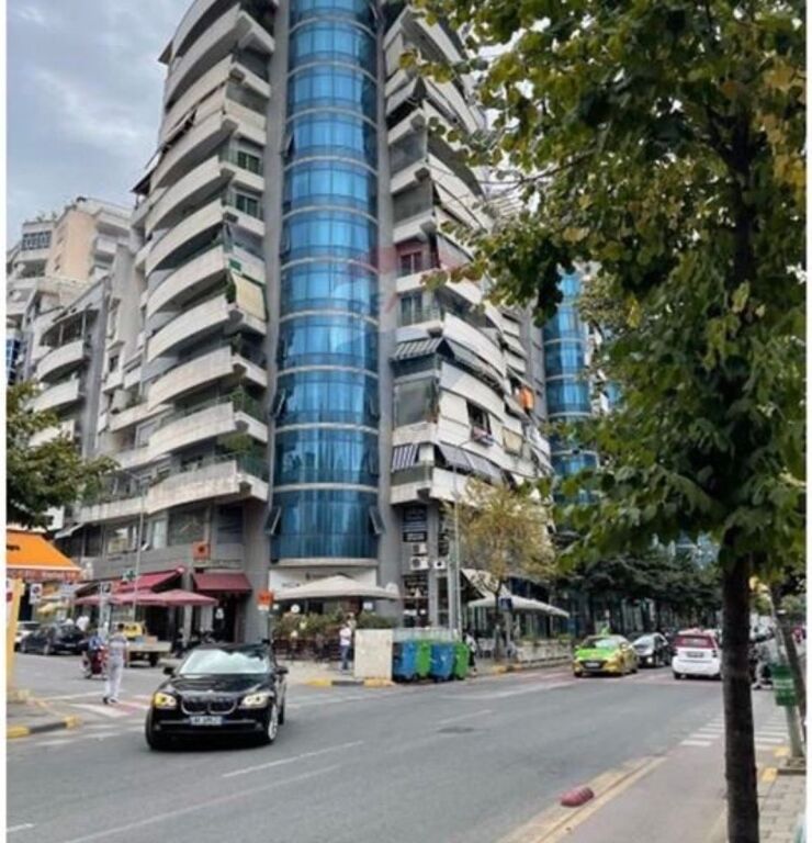 Office - For Rent - Dibrës Street, Tirana