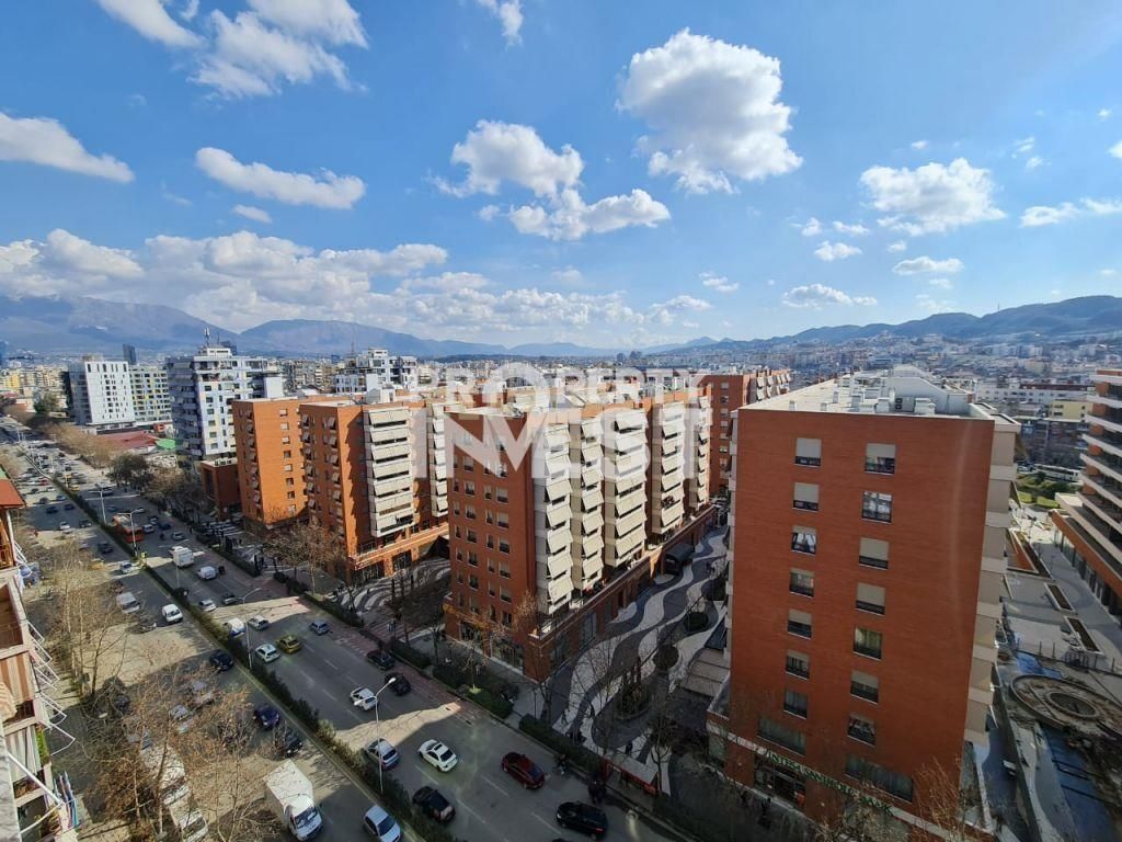 Delijorgji For Sale Business Unit fantastic totally glass facade