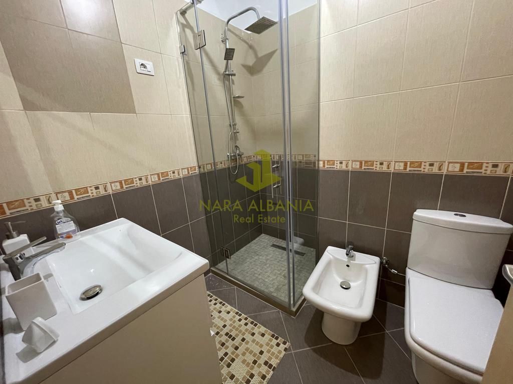 Apartament 2+1+2 me qira te Rruga Gramoz Pashko