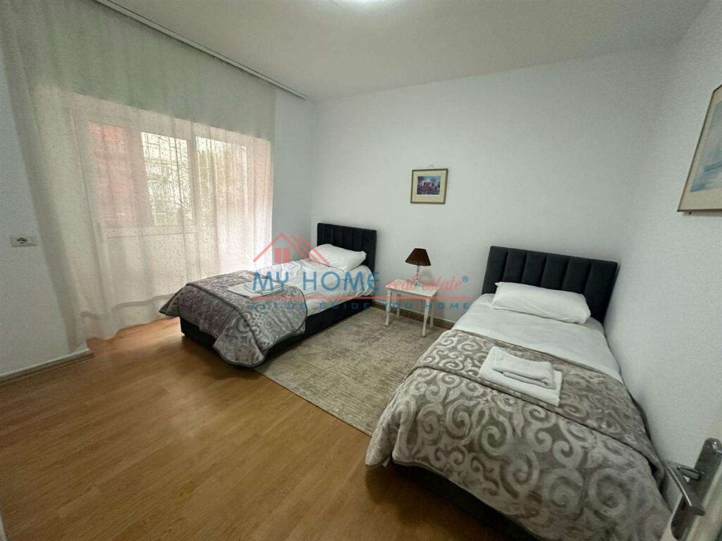 Appartamento 3+1 in Vendita a Brryli a Tirana
