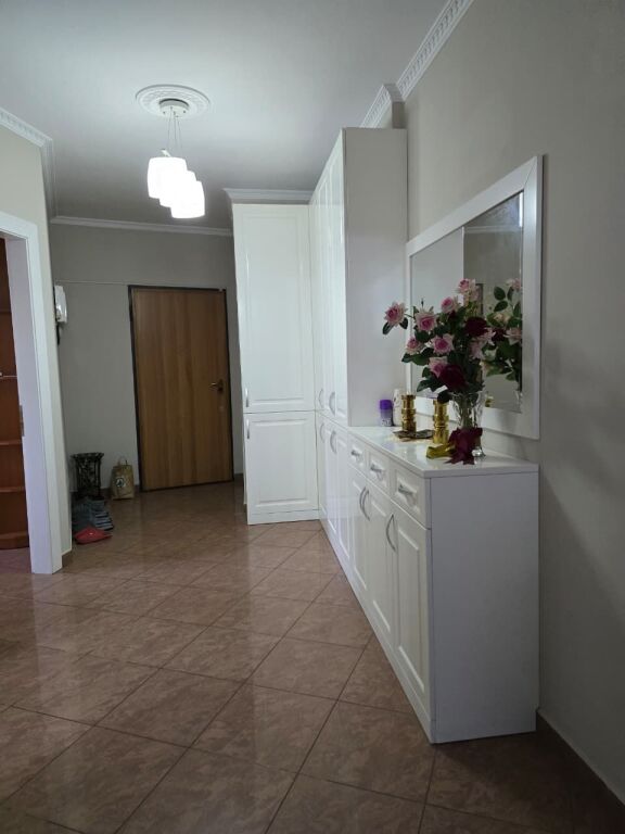 For rent 2+1, Center
