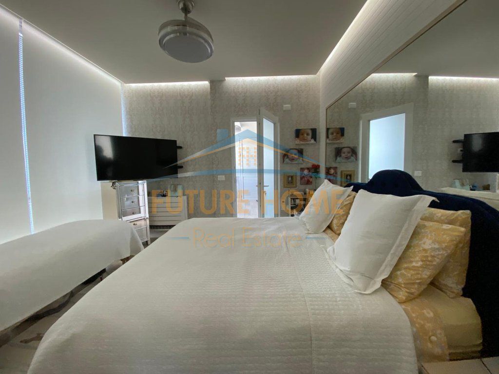 Shitet, Apartament 3+1+3, Liqeni i Thate