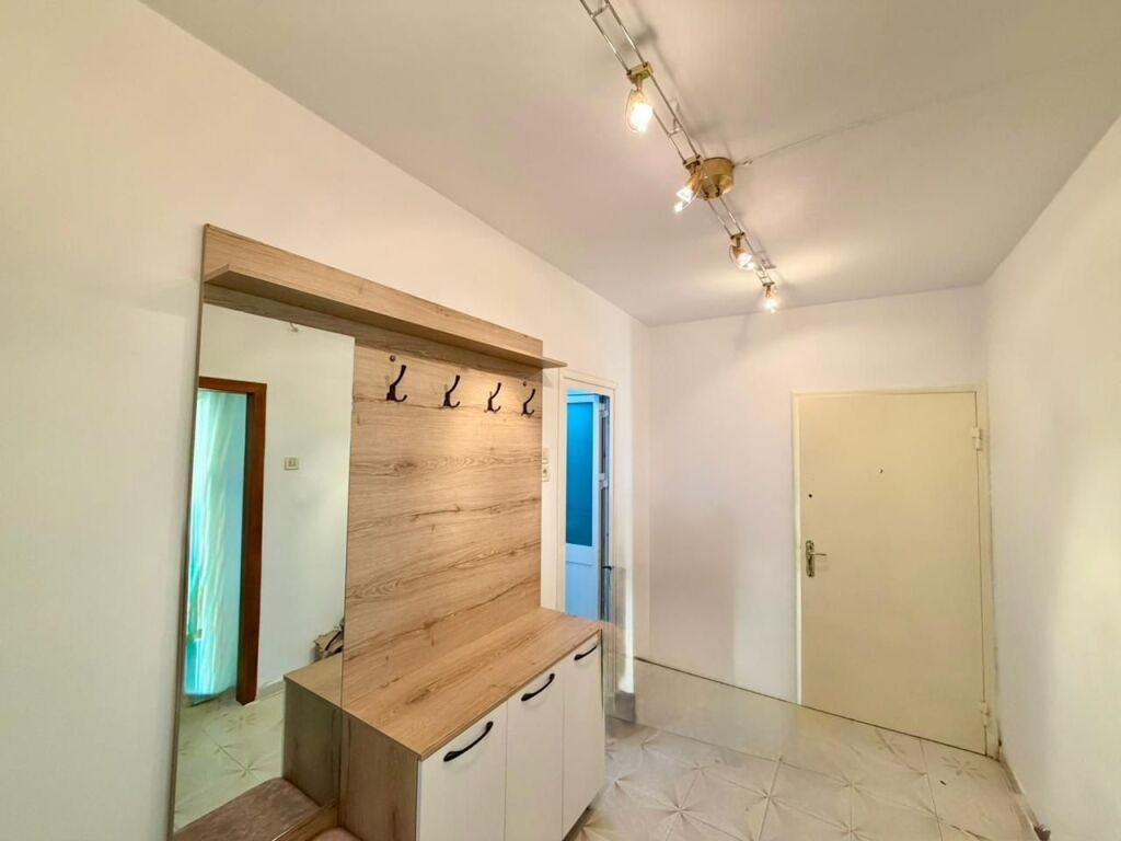 Apartament2+1 per qira ne yzberisht